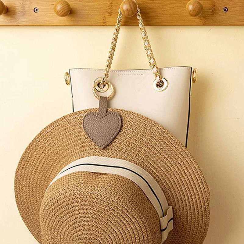 1Pcs Magnetic Hat Clip PU Leat - огляд і ціна Men'S Accessories Travel Bag